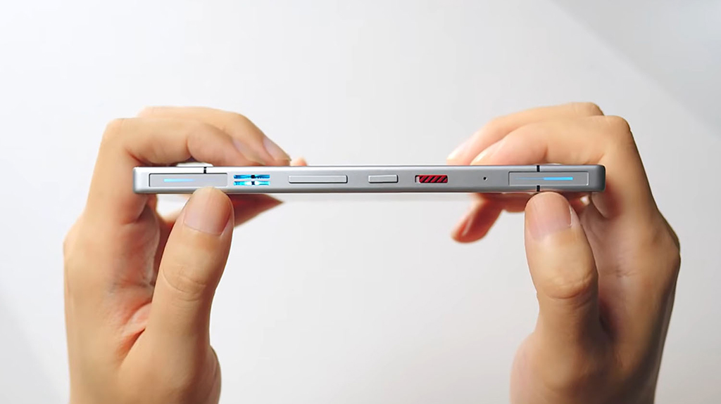 redmagic_11_pro_003.jpg (161 KB)