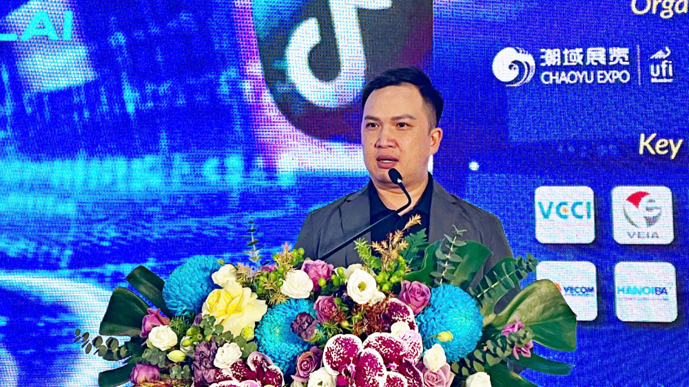 AI nâng tầm sức sáng tạo của con người 2 Ông Lê Trung Dũng, Phó Trưởng phòng Trung tâm Phát triển thương mại điện tử và Công nghệ số (Cục Thương mại điện tử và Kinh tế số)