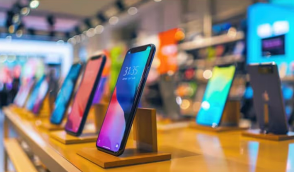 Chuyên gia dự báo giá điện thoại năm 2026 sẽ tăng cao vì... AI 2 Screenshot 2025-11-07 143215