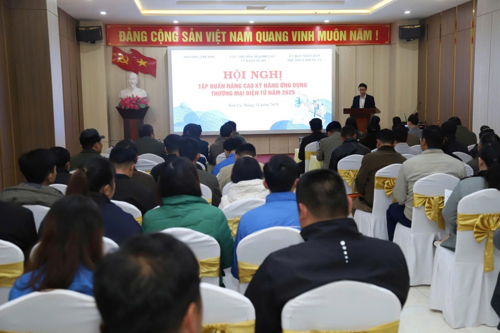 Thương mại điện tử đối mặt với Thương mại điện tử đối mặt với