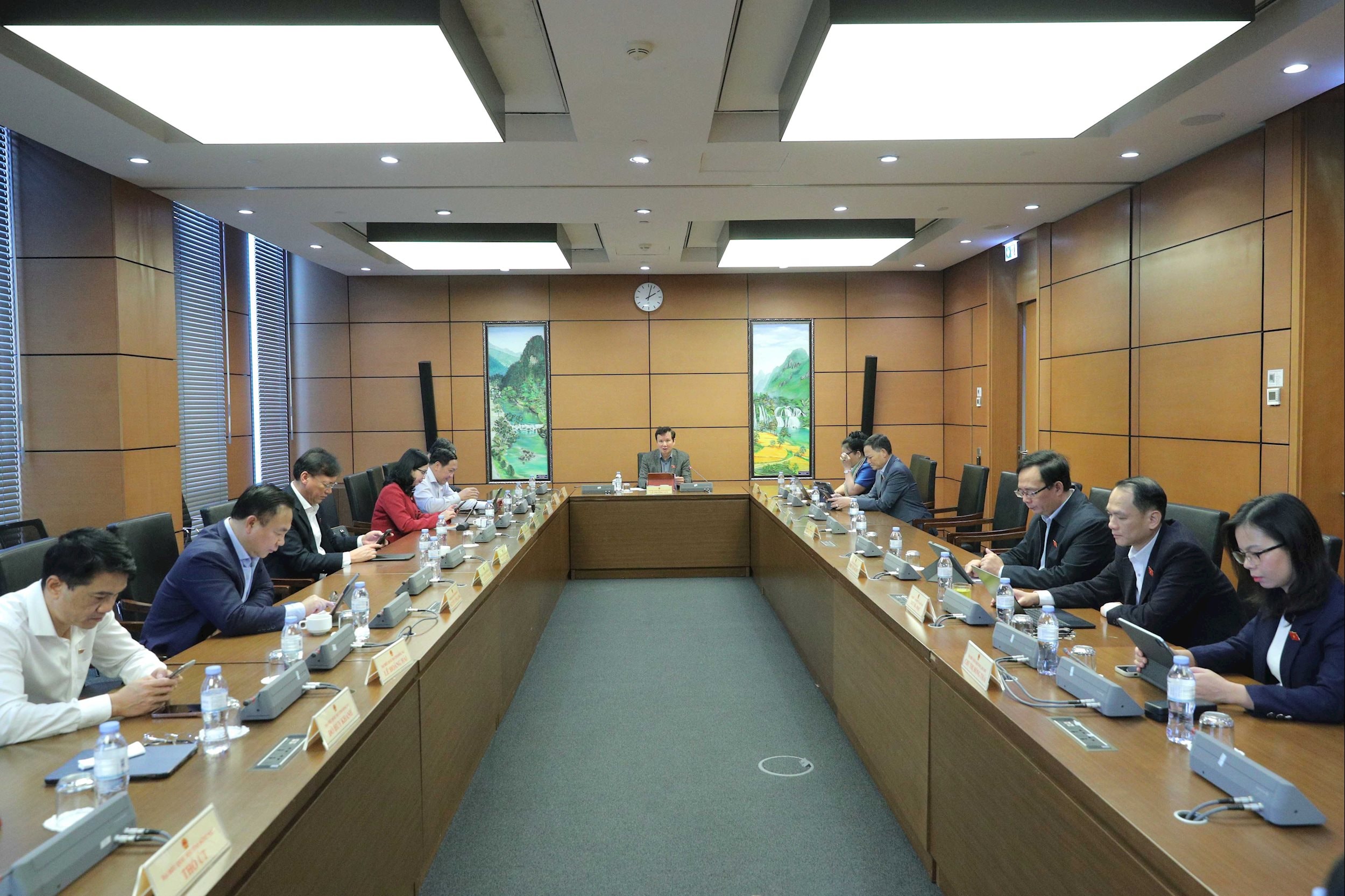 Cần chuẩn hóa dữ liệu thống kê và thiết lập cơ chế quản lý thương mại điện tử liên ngành 1 Tổ 6 (Huế, Lạng Sơn, Đồng Nai)