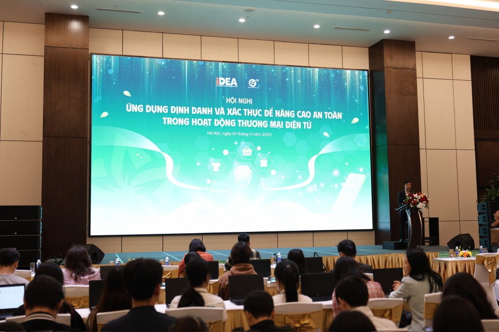 Định danh điện tử nâng cao an toàn thương mại trực tuyến