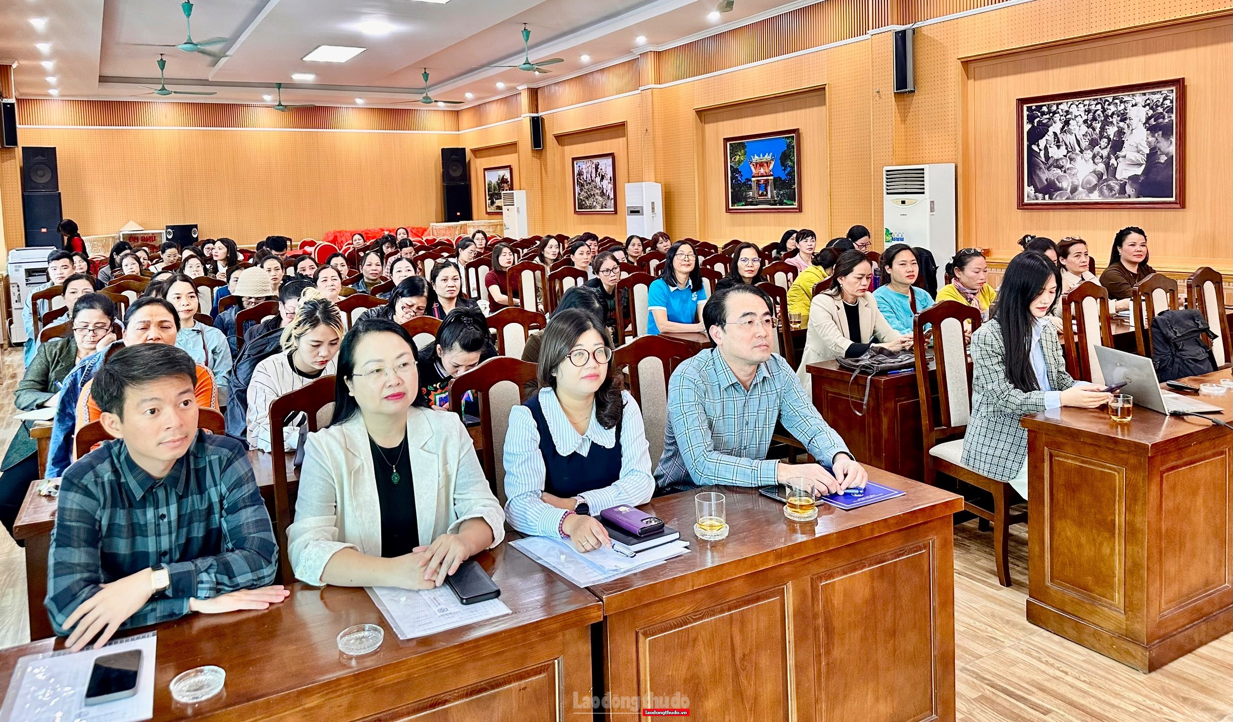 Đẩy mạnh thương mại điện tử: Bước chuyển từ hộ kinh doanh truyền thống sang kinh tế số