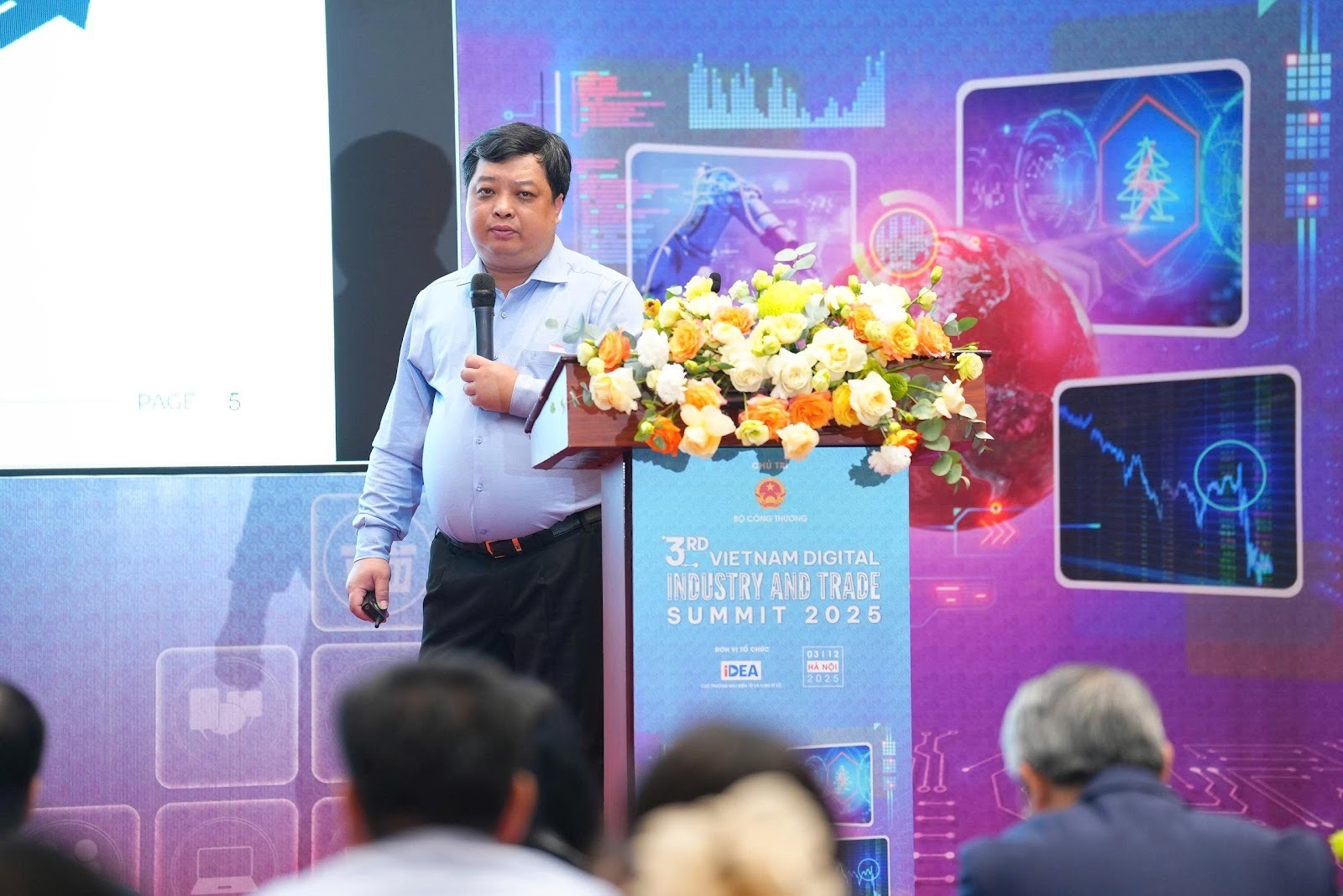 2025 12 03 06 17 357 078ff