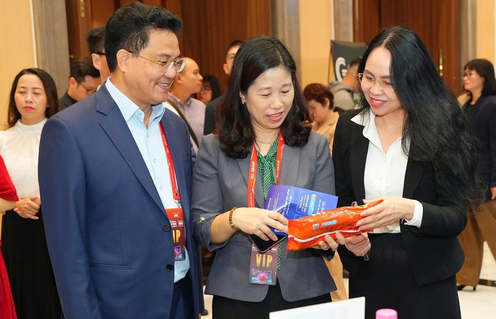 2025 12 03 06 17 358 01fab