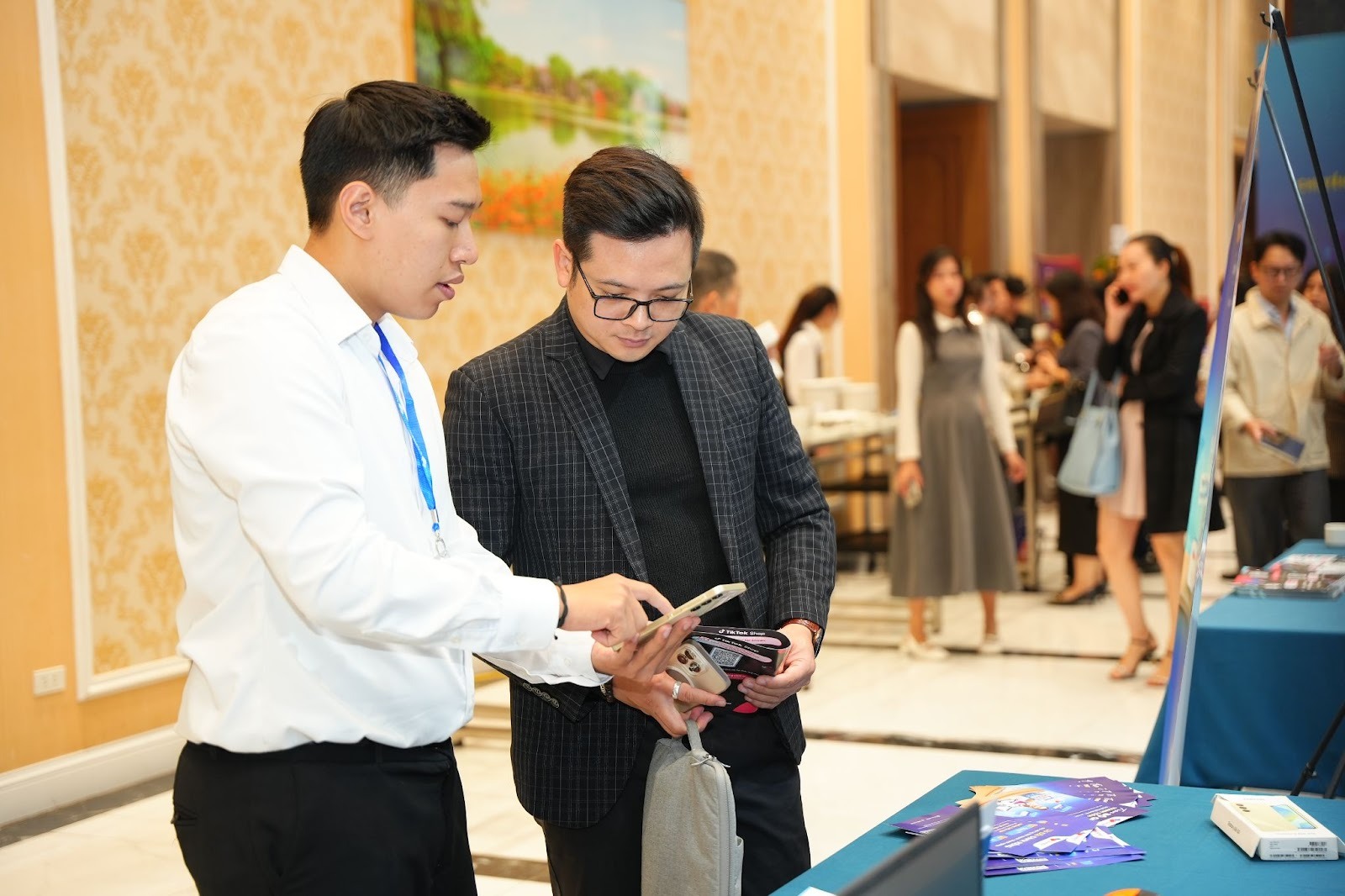 2025 12 06 04 10 446 d851b