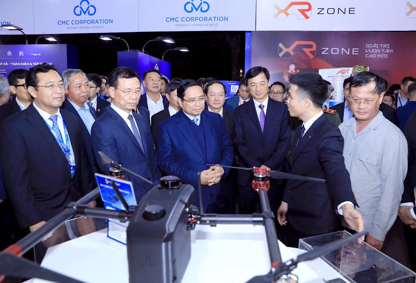 Chuyển đổi số cấp phường, xã trong kỷ nguyên AI 2 408-202512151046412.jpg