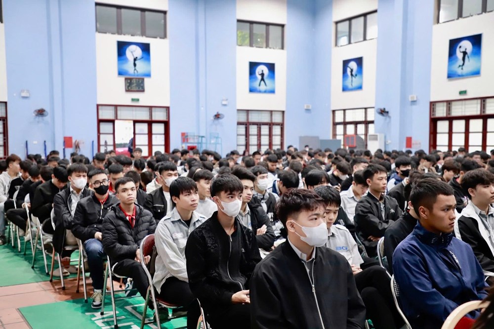 Bắc Ninh: Tập huấn kỹ năng thương mại điện tử cho sinh viên trong kỷ nguyên AI - ảnh 7