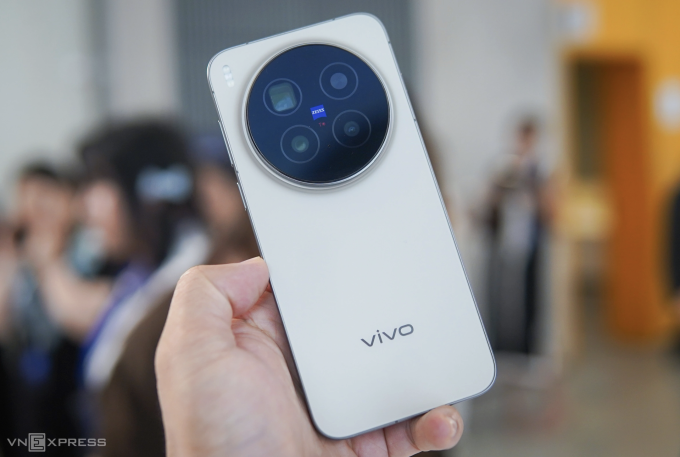 Vivo X300 Pro. Ảnh: Lưu Quý