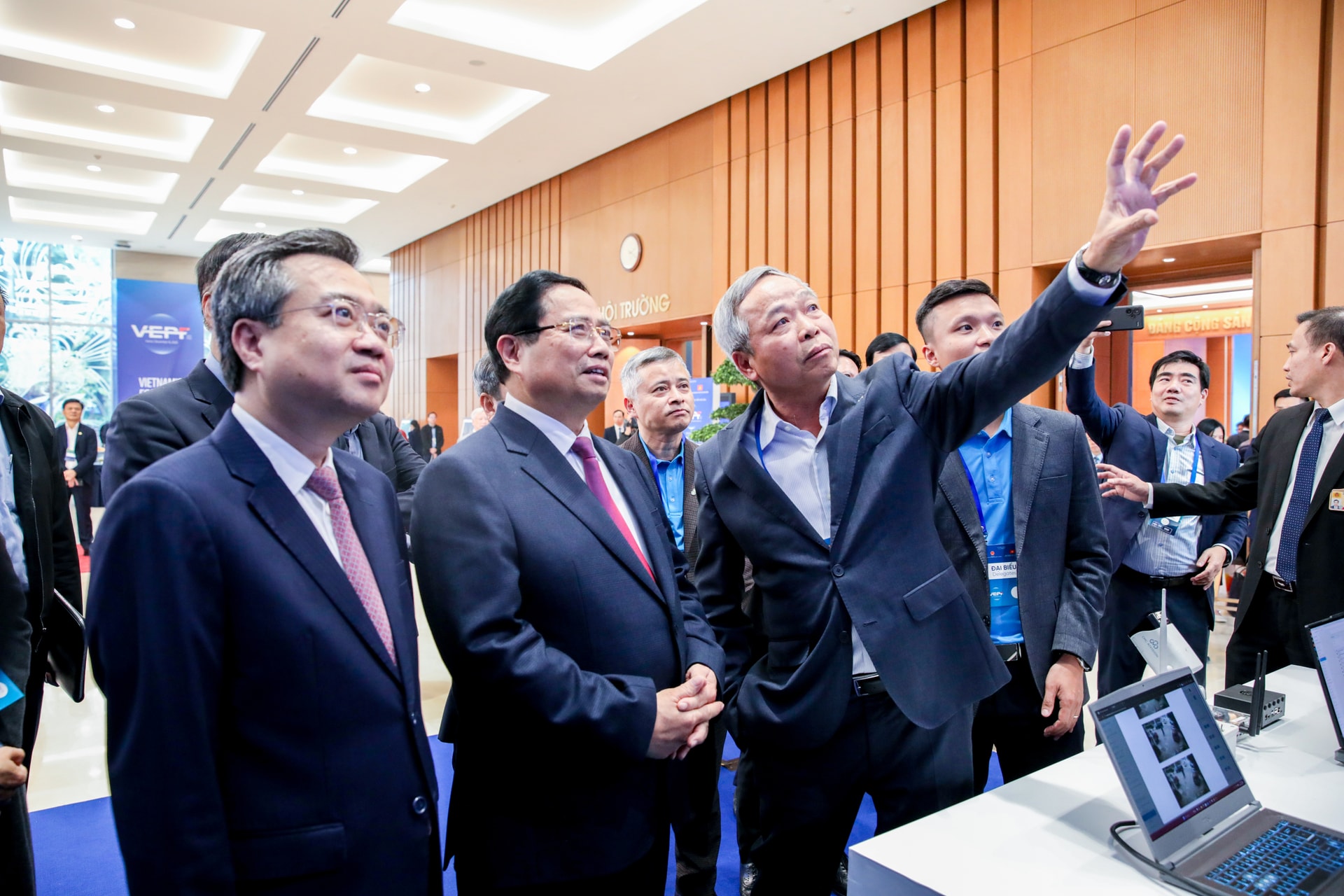 CMC mang đến giải pháp camera AI và ba kiến nghị phát triển kinh tế tư nhân 3 anh-3.jpg