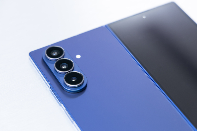 Galaxy Z Fold7 cải tiến thiết kế. Ảnh: Samsung