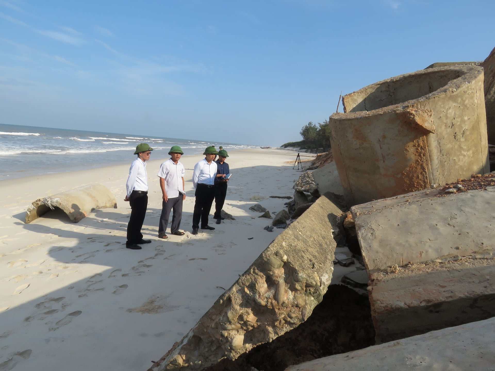 Nặng nỗi lo từ phía biển 4 nang noi lo tu phia bien 224739 901