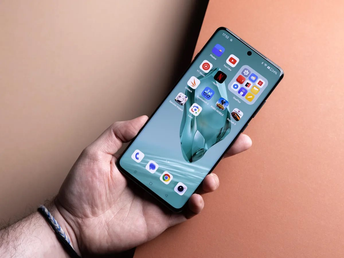 oneplus 12 12r cnet lanxon review 27 1765869863429 1765869863702666111336