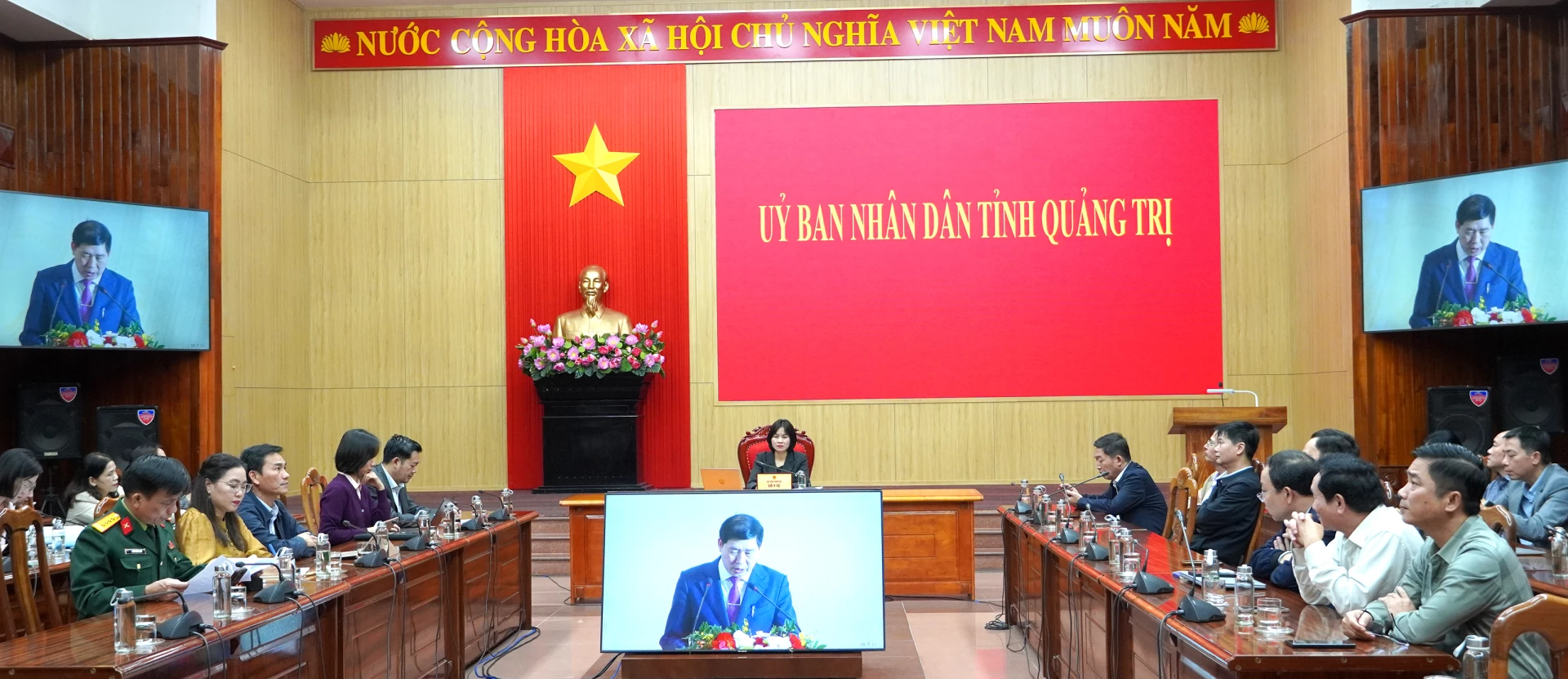 Quang cảnh hội nghị tại điểm cầu tỉnh Quảng Tri. Ảnh: H.Tr.