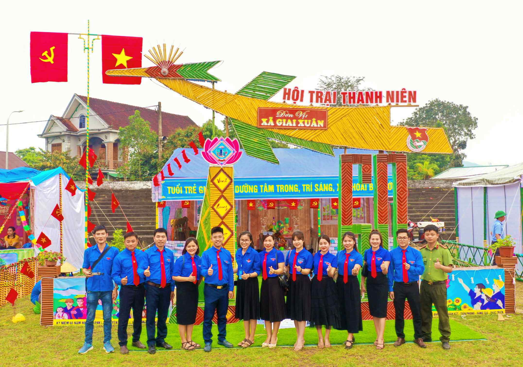 Vun đắp tình quê chung 2 Tuổi trẻ Tân Kỳ, Vĩnh Linh có nhiều hoạt động giao lưu, học tập kinh nghiệm, thắt chặt tình quê - Ảnh: Q.H