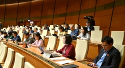 Quy rõ trách nhiệm của từng chủ thể tham gia trong quá trình livestream bán hàng 1 quoc hoi se bam nut thong qua hon 40 luat va nhieu nghi quyet quan trong 20251210060359