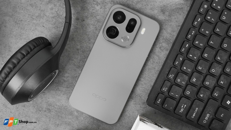 Tết Tây nên mua điện thoại gì 2026 9