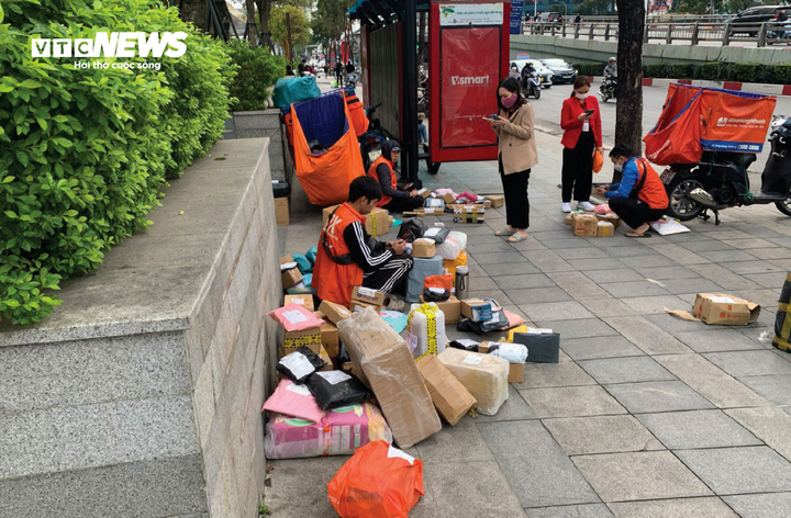 Rác thải nhựa từ thương mại điện tử có thể đạt 800.000 tấn vào 2030- Ảnh 4. Rác thải nhựa từ thương mại điện tử có thể đạt 800.000 tấn vào 2030- Ảnh 4.