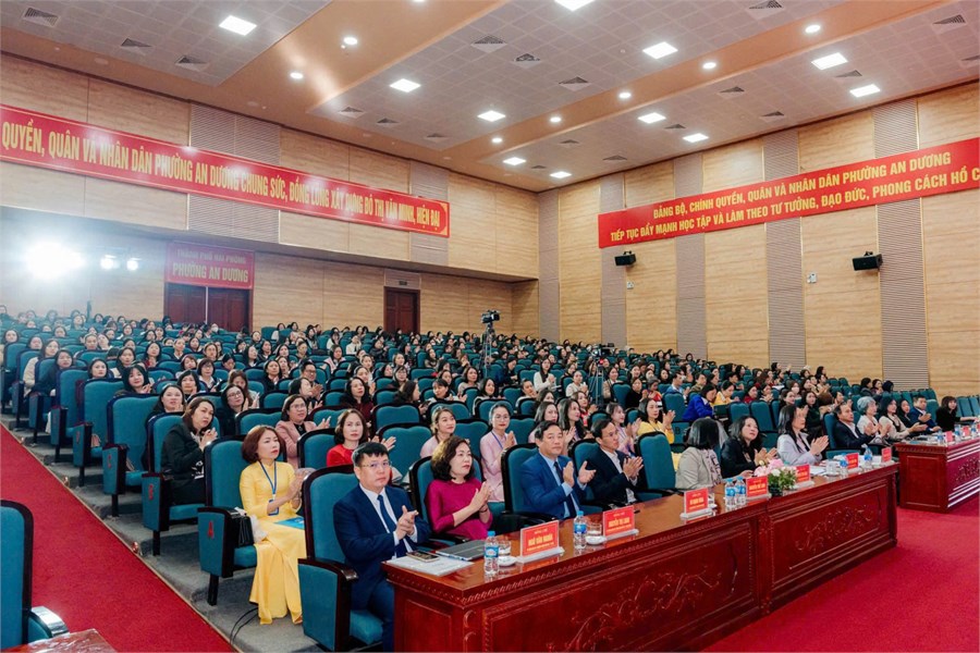 Nhấn vào ảnh để phóng to z72744876113369ce0ec86815f1a78e4a0ef81ee73b3bf 291120251744