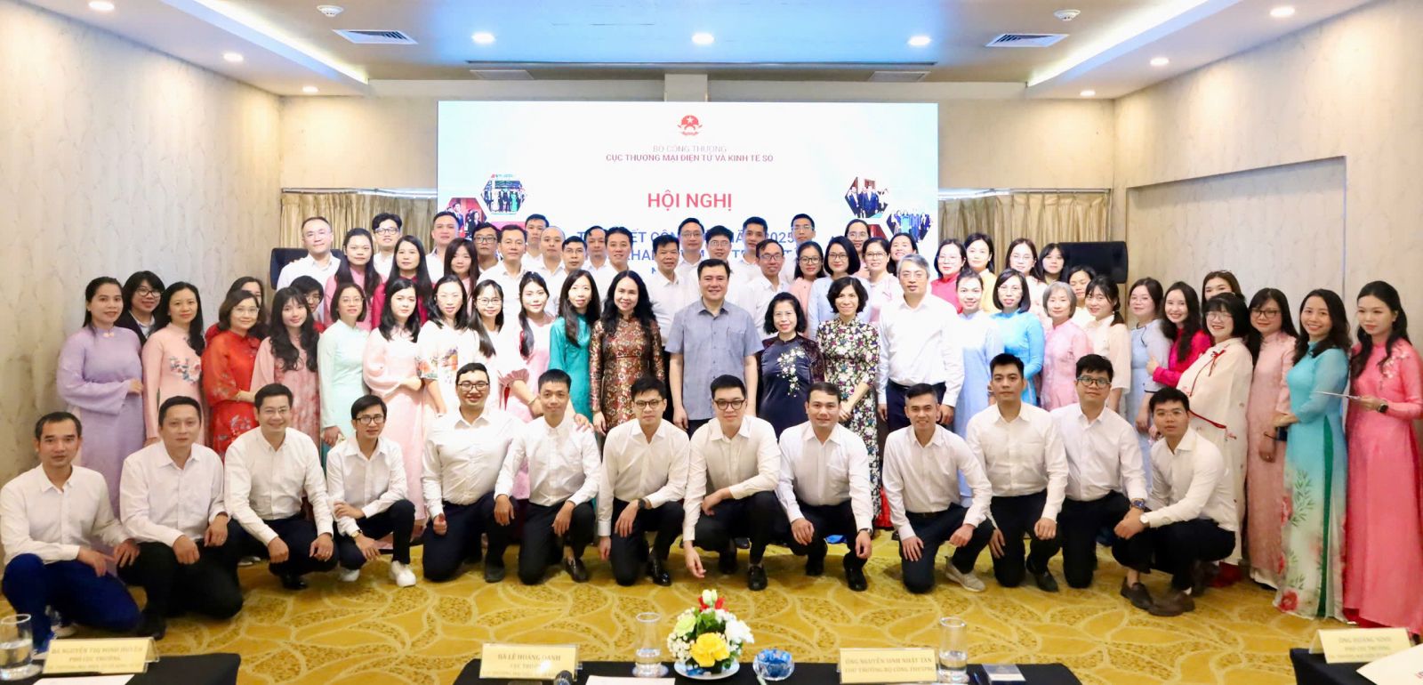 z7361537561056 b7cf354e1c54773e8c9a467a28ab557a e0cf4