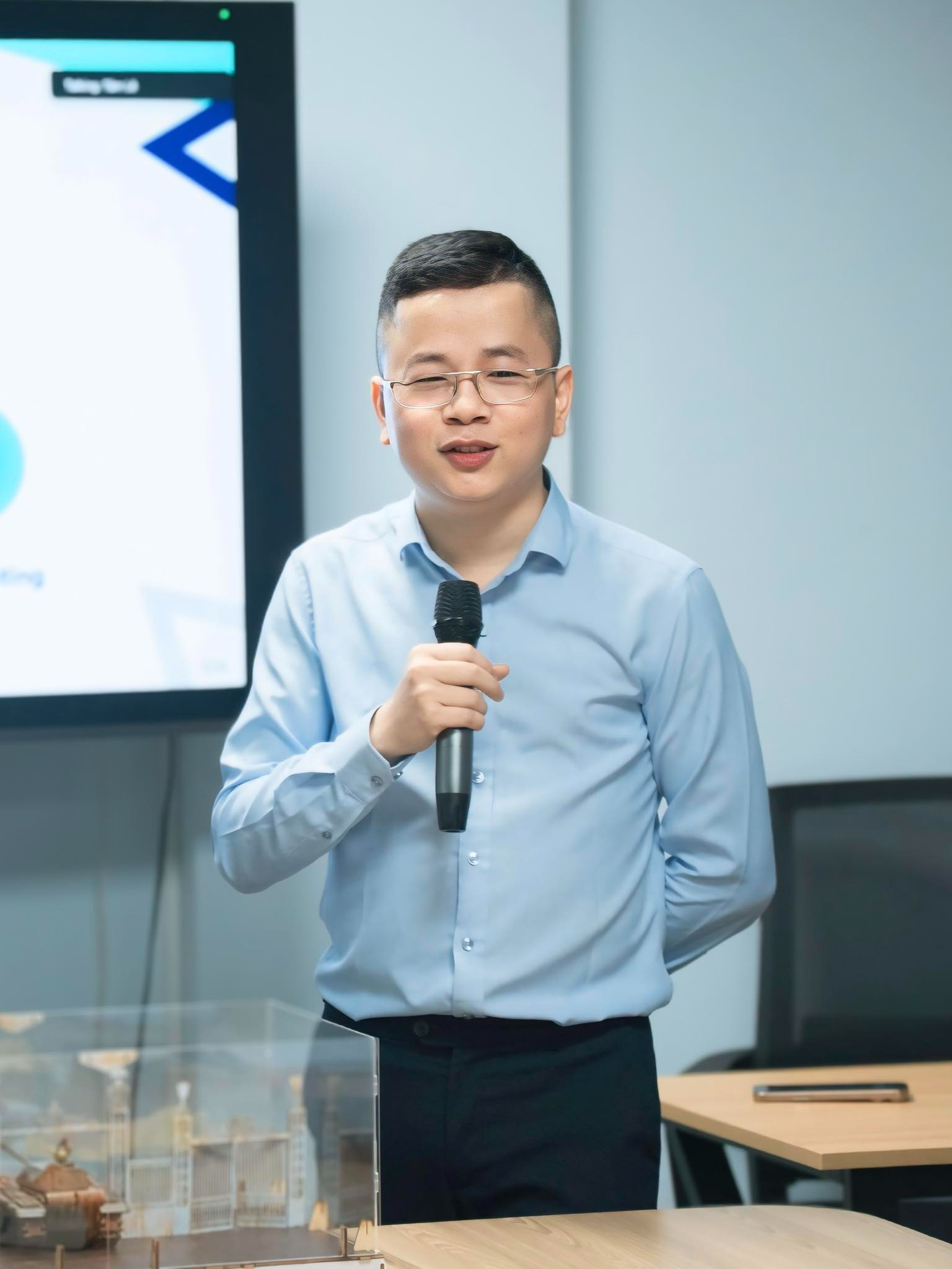 518286228248591235536770895251 1767532019189 17675320196512049792754