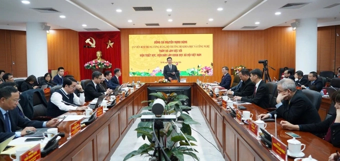 Vai trò của triết học trong thời đại AI và chuyển đổi số 1 Bộ trưởng Khoa học và Công nghệ Nguyễn Mạnh Hùng trong buổi làm việc với Viện Triết học, tháng 1/2026. Ảnh: TTTT