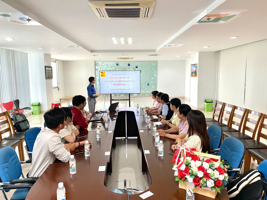 Ứng dụng trí tuệ nhân tạo vào giảng dạy môn Toán 1 Trường Cao đẳng Viễn Đông ứng dụng AI vào giảng dạy môn Toán.