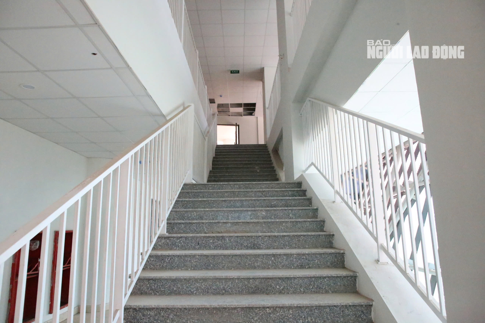 Nhà thi đấu kim cương xanh 340 tỉ đồng tại Quảng Trị thu hút sự chú ý - Ảnh 5.