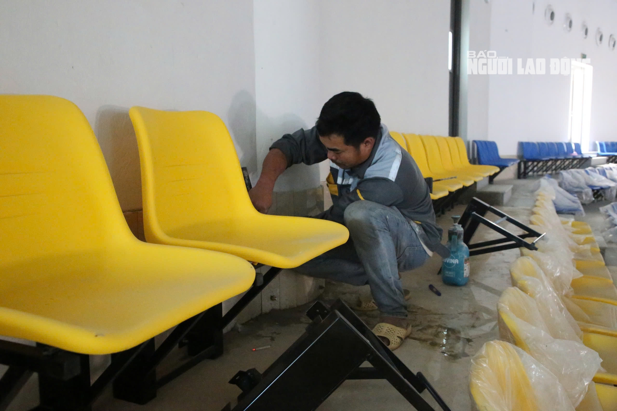 Nhà thi đấu kim cương xanh 340 tỉ đồng tại Quảng Trị thu hút sự chú ý - Ảnh 8.