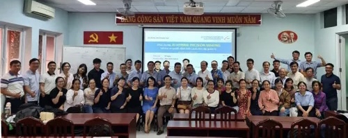 Sở Khoa học và Công nghệ thành phố tổ chức lớp tập huấn ứng dụng AI hỗ trợ ra quyết định hiệu quả cho cấp quản lý. Sở Khoa học và Công nghệ thành phố tổ chức lớp tập huấn ứng dụng AI hỗ trợ ra quyết định hiệu quả cho cấp quản lý.