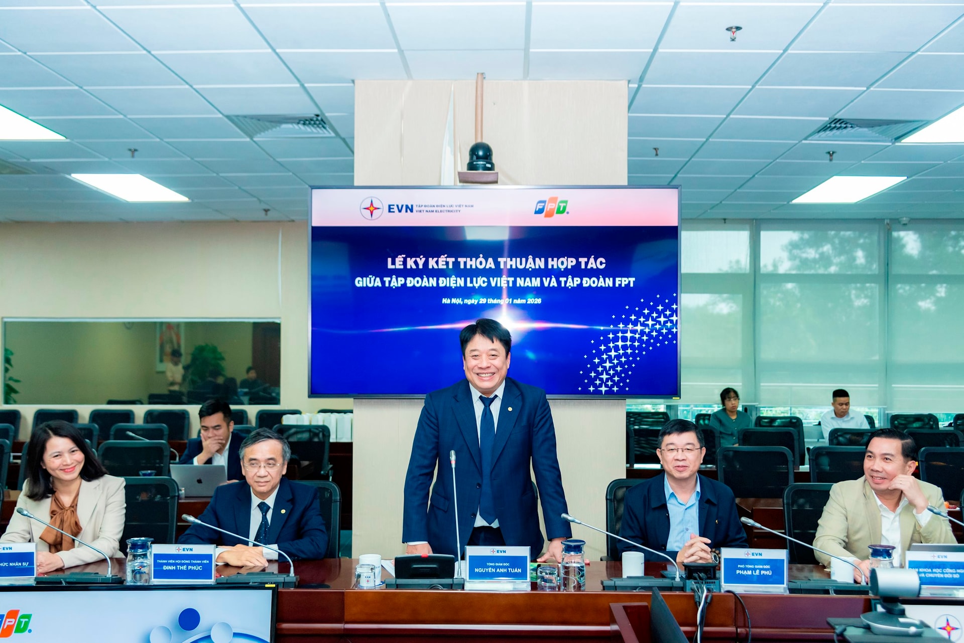 ong nguyen anh tuan tong giam doc tap doan dien luc viet nam evn phat bieu tai su kien 1769691229549