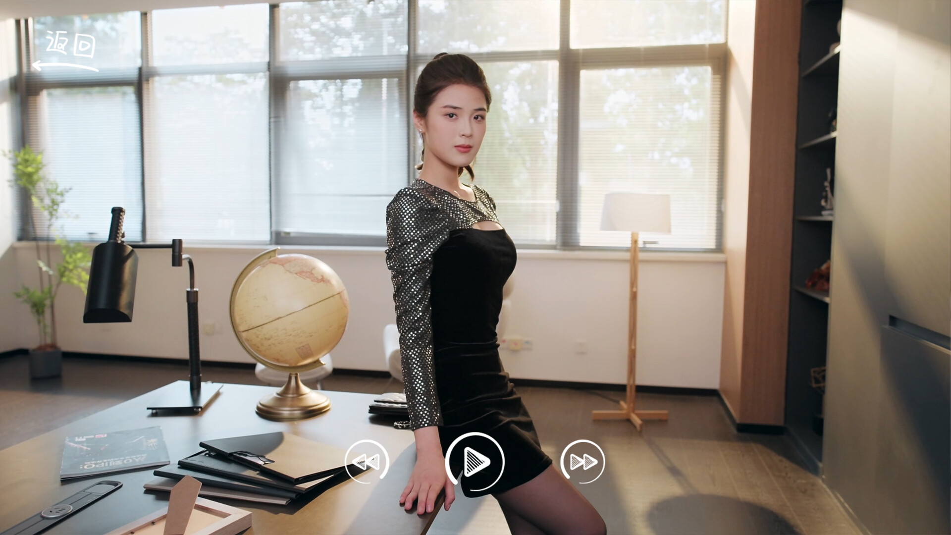 photo-1768895826357 photo-1768895826357