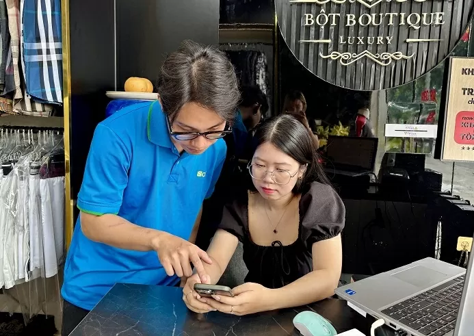 sapo mien phi tron bo giai phap ban hang xuat hoa don dien tu va ke khai thue tren dien thoai 202510