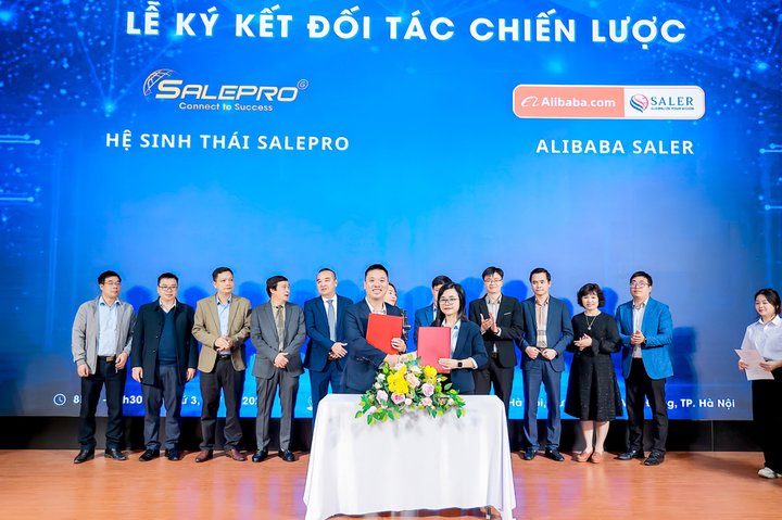 Doanh nghiệp Việt trước cơ hội bứt phá xuất khẩu số 3 Thương mại điện tử 2026: Doanh nghiệp Việt trước cơ hội bứt phá xuất khẩu số - 3