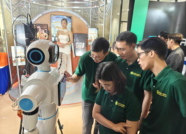 2477315 735000eaa39c3c6ae14afff93c433664