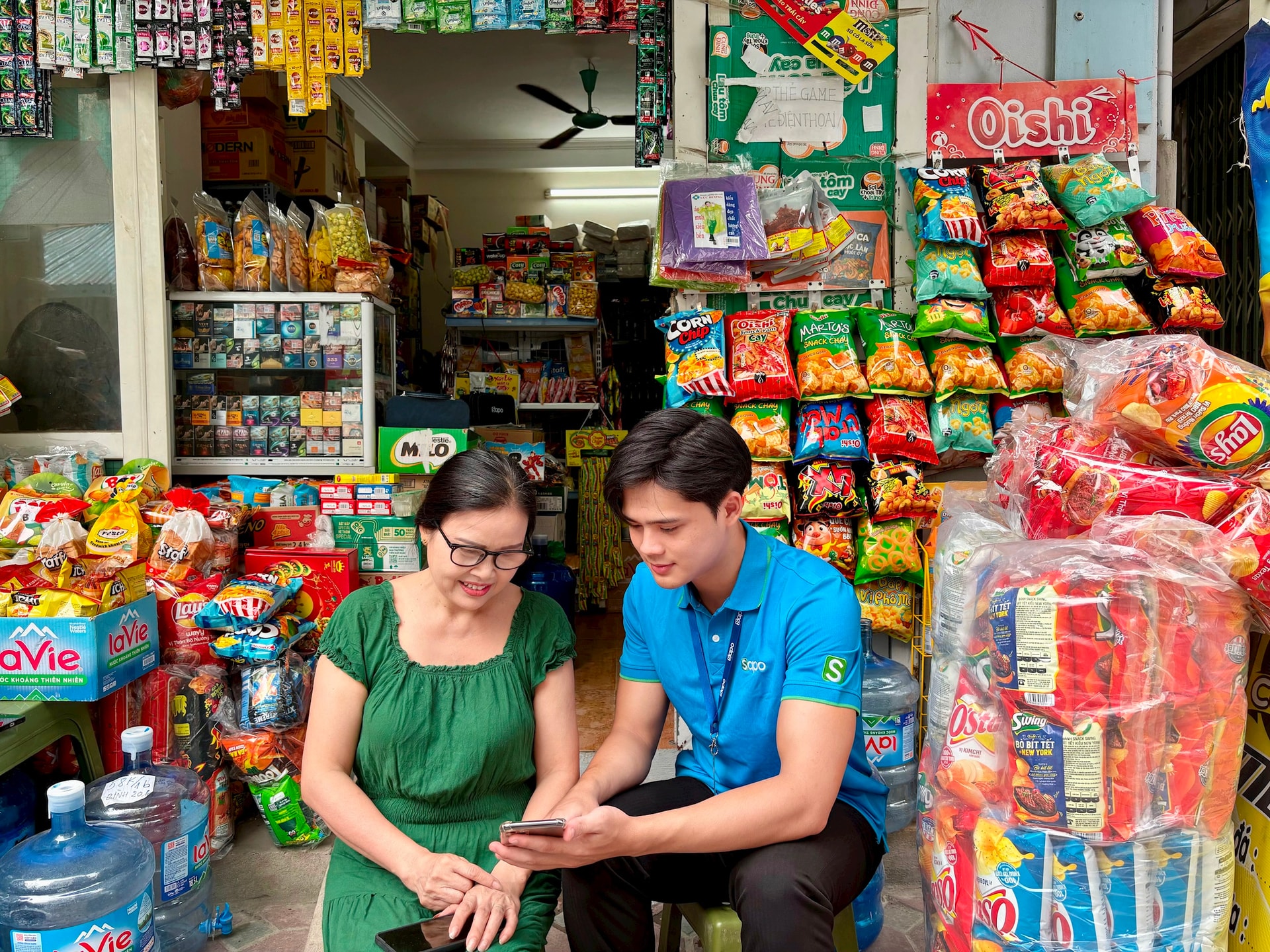 Bốn yếu tố sống còn của hoạt động kinh doanh 2026 4 mien-phi-tron-bo-giai-phap-tren-dien-thoai-sapo-6870-13-1-.jpg