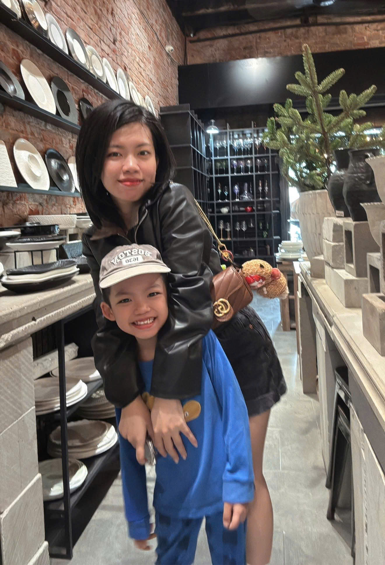 Hội mẹ bỉm “gắn link” kiếm tiền: Lần đầu tiên ra đơn vui phát khóc, nhận 6.500 đồng mà cảm giác to hơn cả 6 triệu rưỡi!- Ảnh 2.