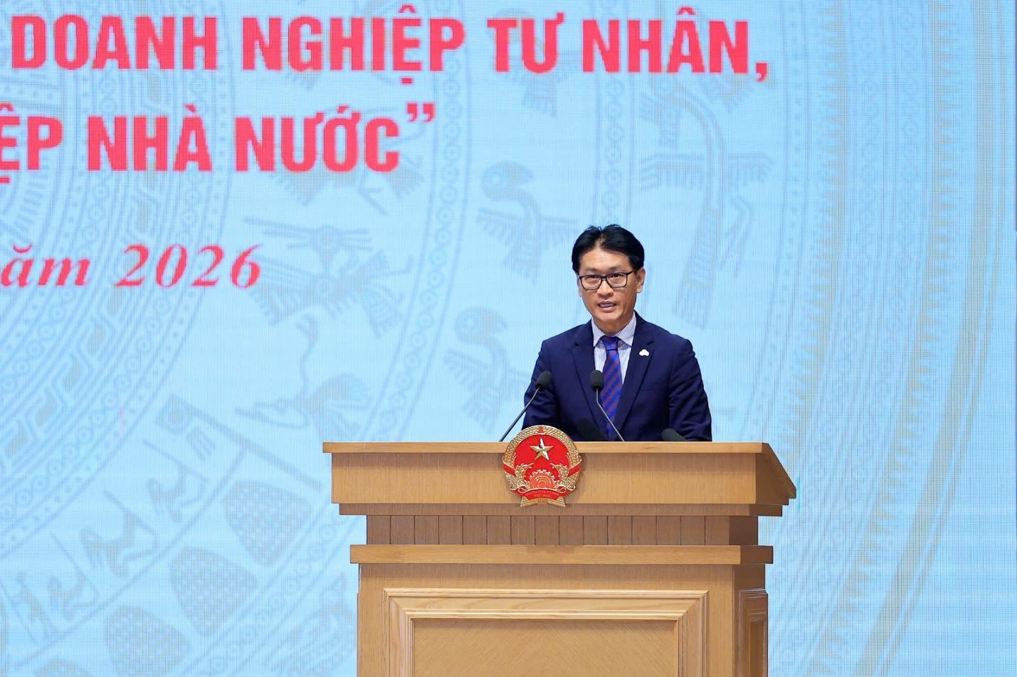 CMC cam kết tăng tốc AI-X, đầu tư trung tâm dữ liệu xanh - Ảnh 2.