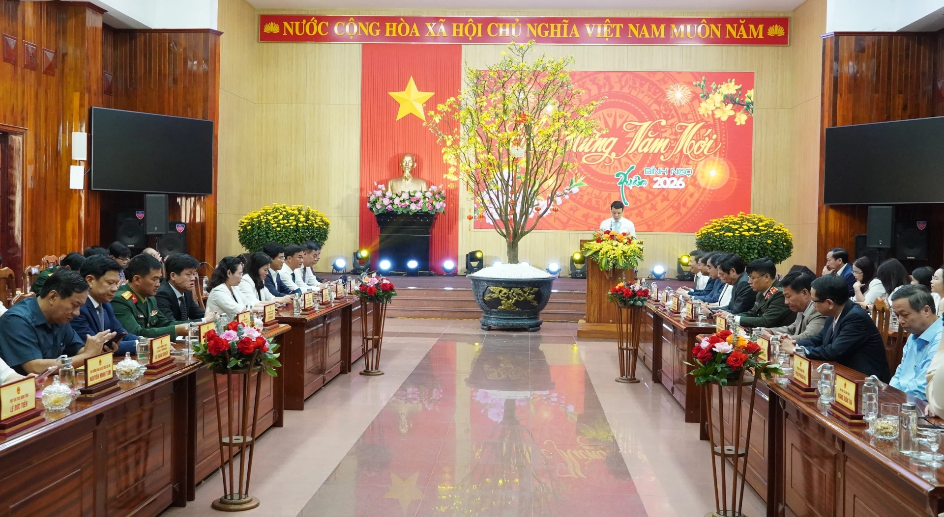 Quang cảnh buổi gặp mặt - Ảnh: QV