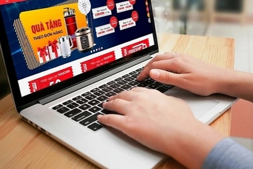Thương mại điện tử “thanh lọc” khắc nghiệt: Lazada, Shopee… ứng phó ra sao? - 1