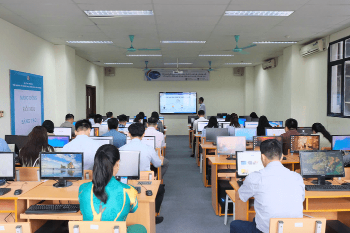 chuyển đổi số