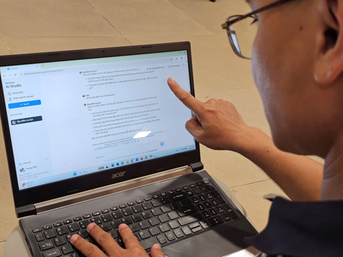 Nguy cơ lộ dữ liệu cá nhân từ chatbot AI - Ảnh 1.