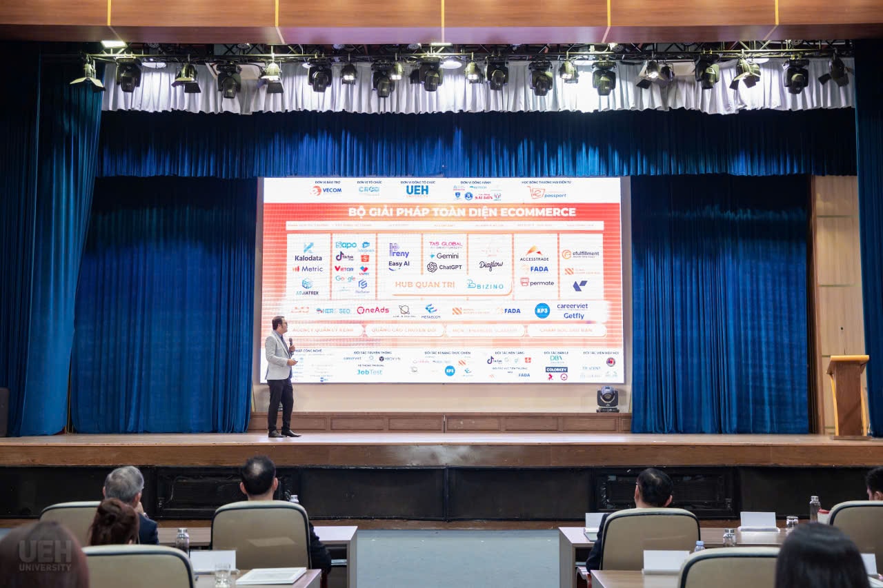 Công bố Giải pháp toàn diện Ecom nhằm hỗ trợ doanh nghiệp khu vực phía Nam đẩy mạnh chuyển đổi số và tham gia sâu hơn vào hệ sinh thái thương mại điện tử Công bố Giải pháp toàn diện Ecom nhằm hỗ trợ doanh nghiệp khu vực phía Nam đẩy mạnh chuyển đổi số và tham gia sâu hơn vào hệ sinh thái thương mại điện tử