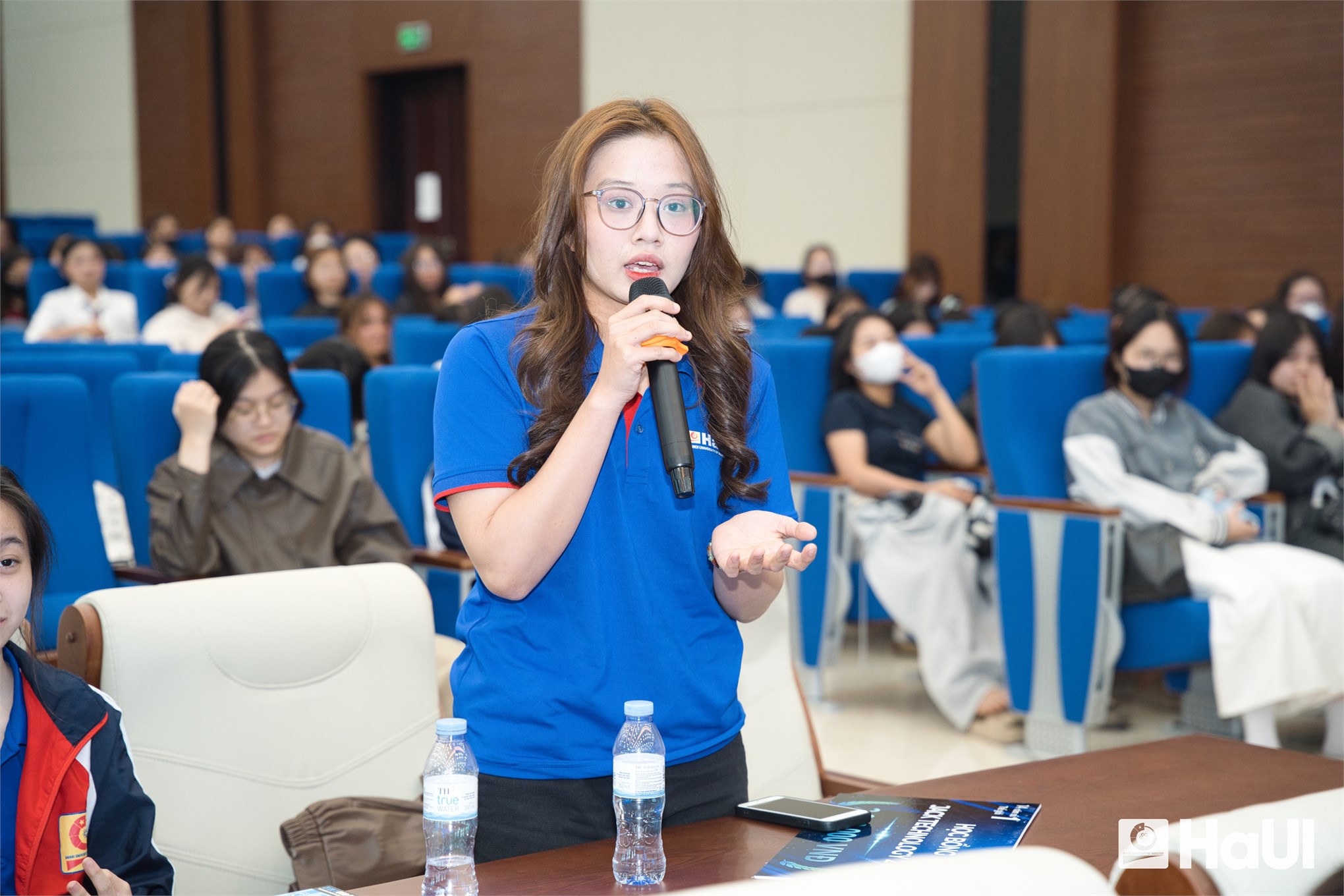 Workshop `Tự động hóa và trí tuệ nhân tạo trong ngành dệt may` tại Đại học Công nghiệp Hà Nội