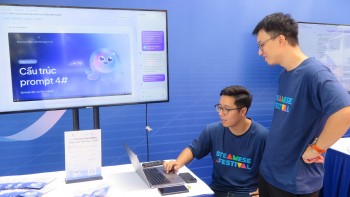 Ra mắt nền tảng AI dành cho giáo viên Việt Nam