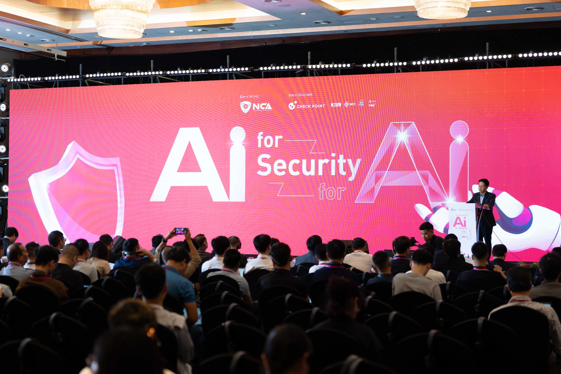 NCA thúc đẩy an ninh mạng trong tiến trình chuyển đổi AI tại Việt Nam 3 Toan canh 2