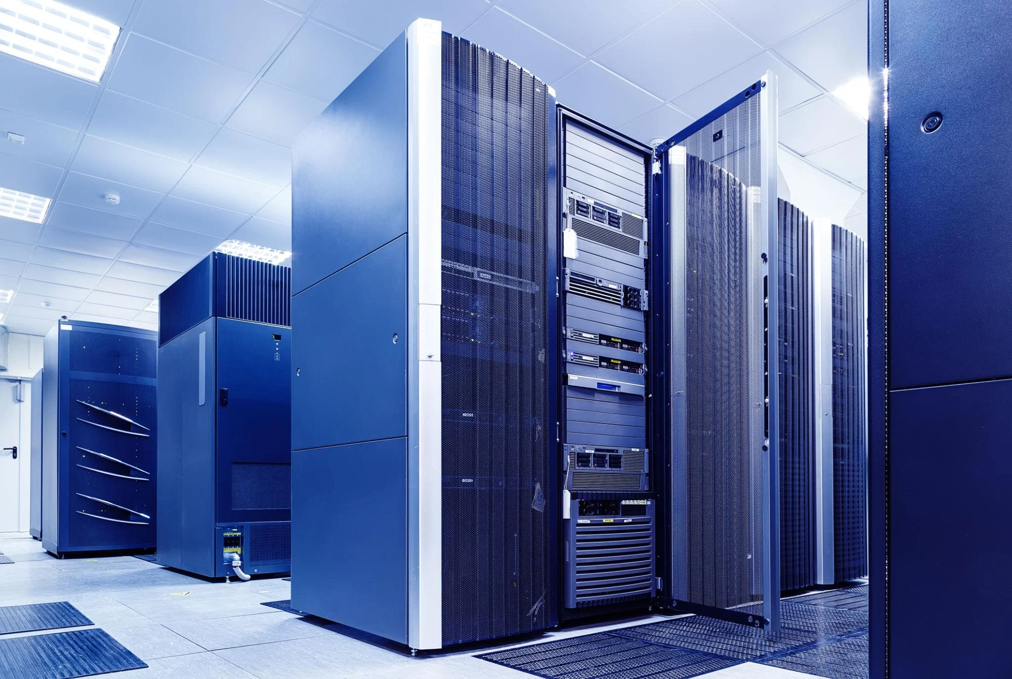 Cadence và NVIDIA mở rộng hợp tác, tích hợp AI agent và digital twin vào thiết kế chip và hệ thống